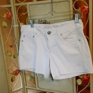American Eagle White Jean Cut Off Shorts
